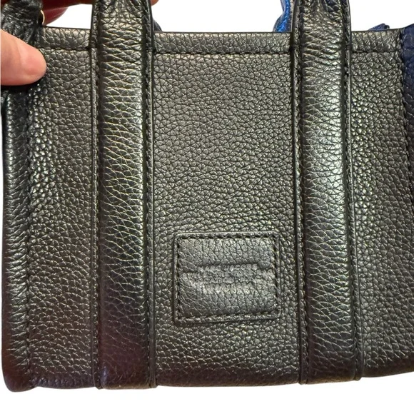 Marc Jacobs Black Leather The Tote Bag Crossbody Bag - Picture 4 of 15